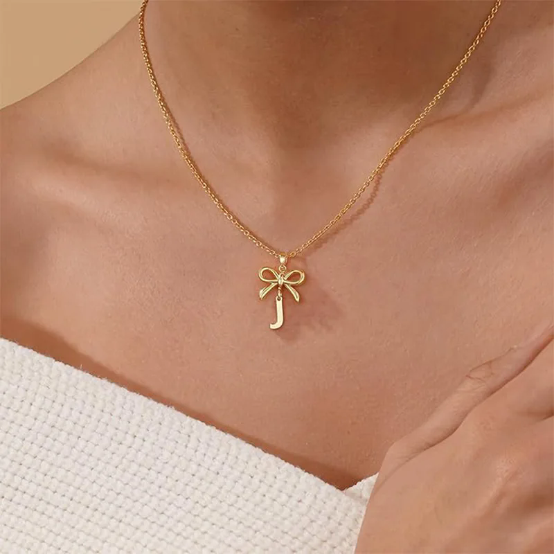 How to Choose the Perfect Teen Girl Necklace?